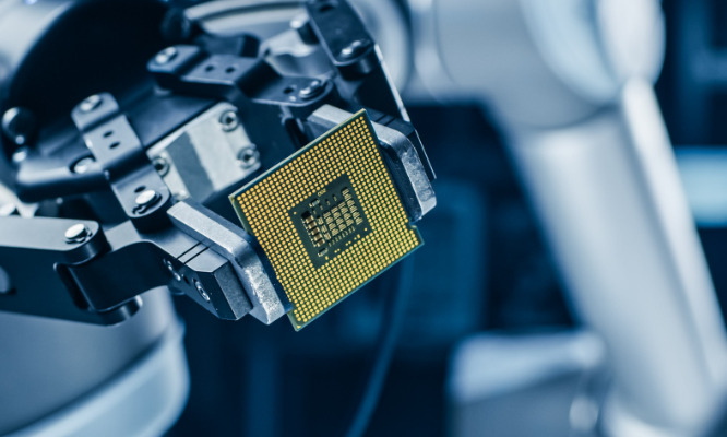 回收（Broadcom）SAS 擴展器、PCIe 交換機、通信處理器